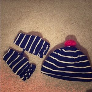 Gap kids Gloves And Hat